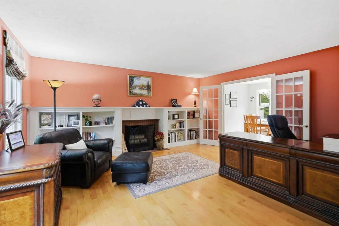 Photo of 19 Tamarack