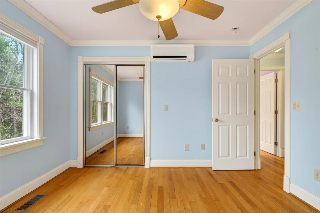 Photo of 38 Paradise