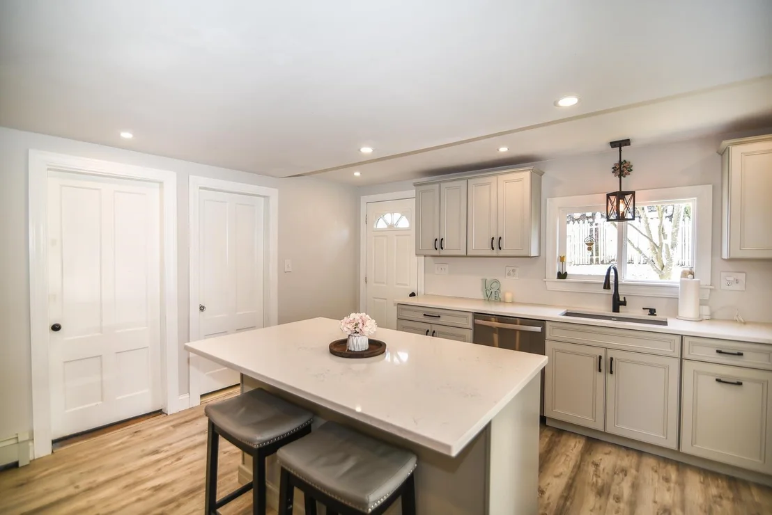 Photo of 14 Marcoux