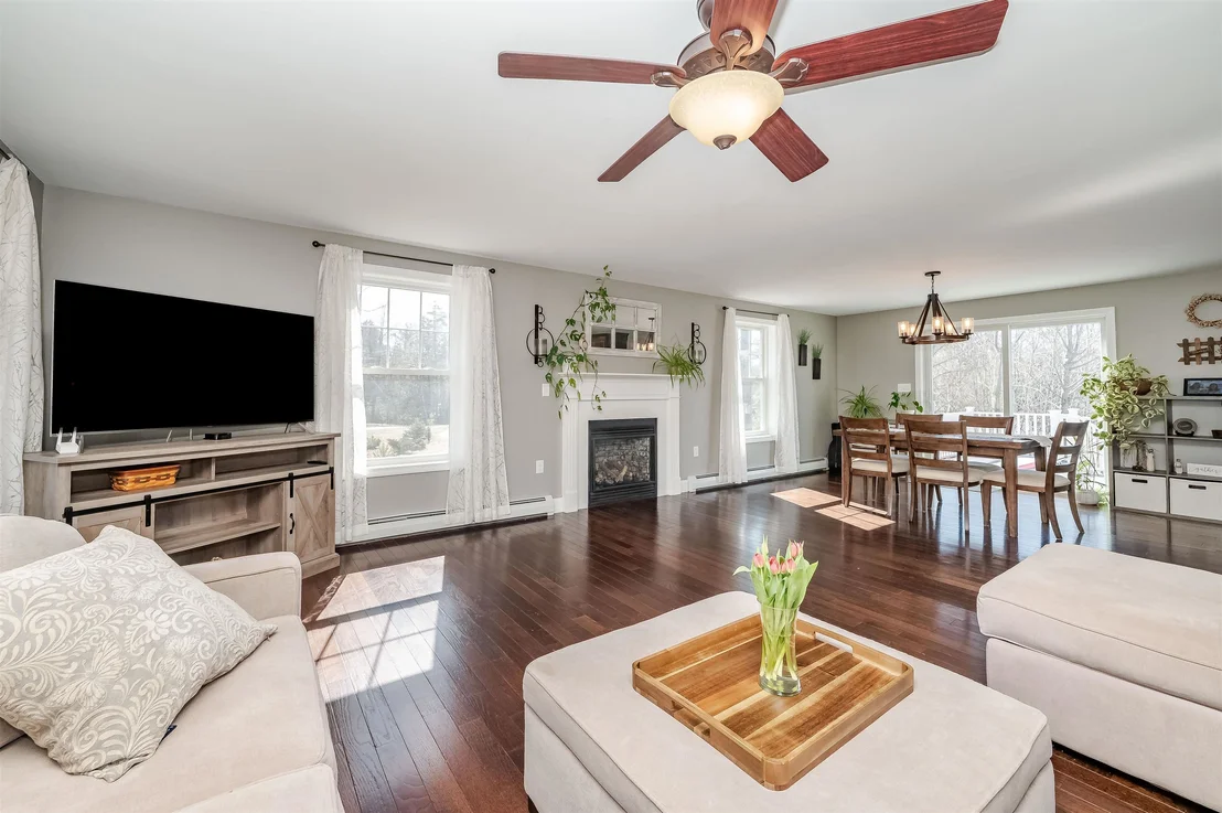 Photo of 65 Deerfield