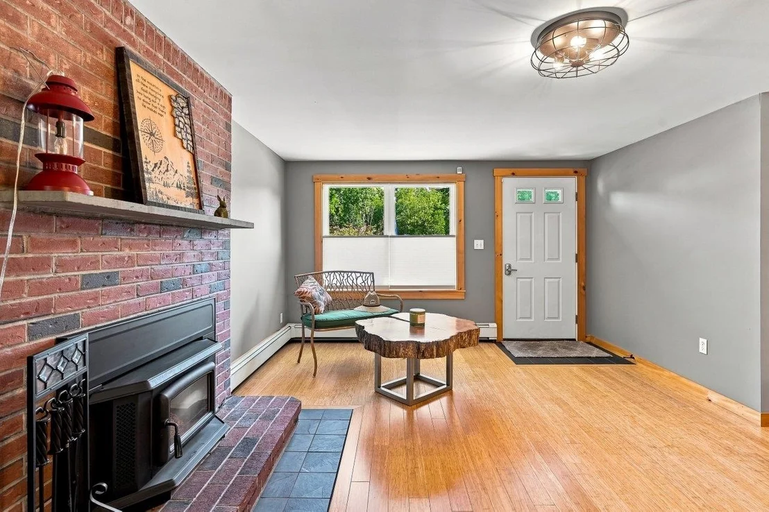 Photo of 429 Old Dover
