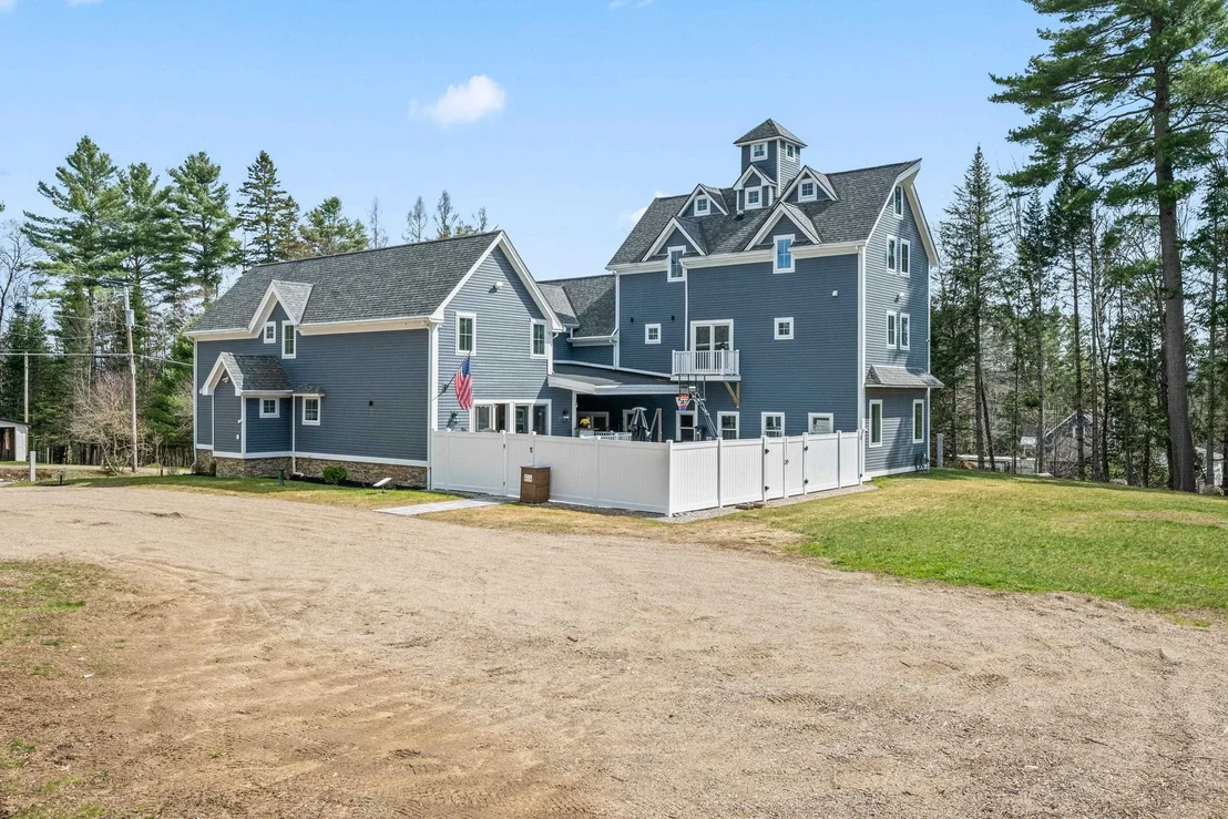 Photo of 101 Hill