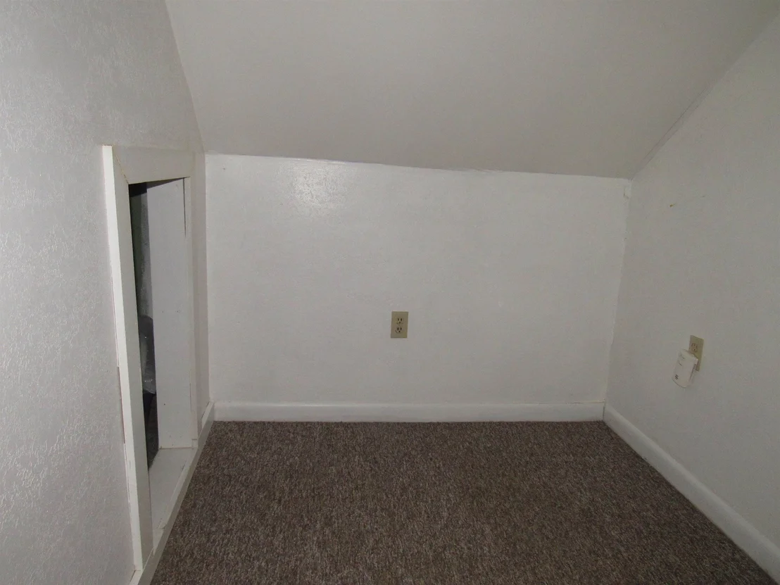 Photo of 77 Maple