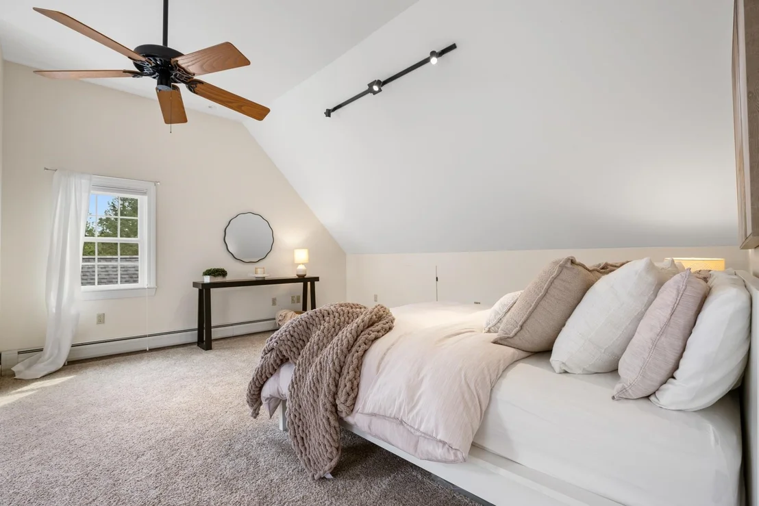 Photo of 4 Berry Hill