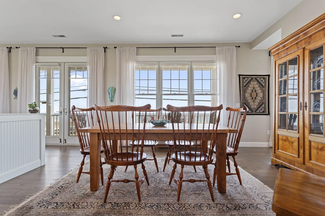 Photo of 553 Ocean