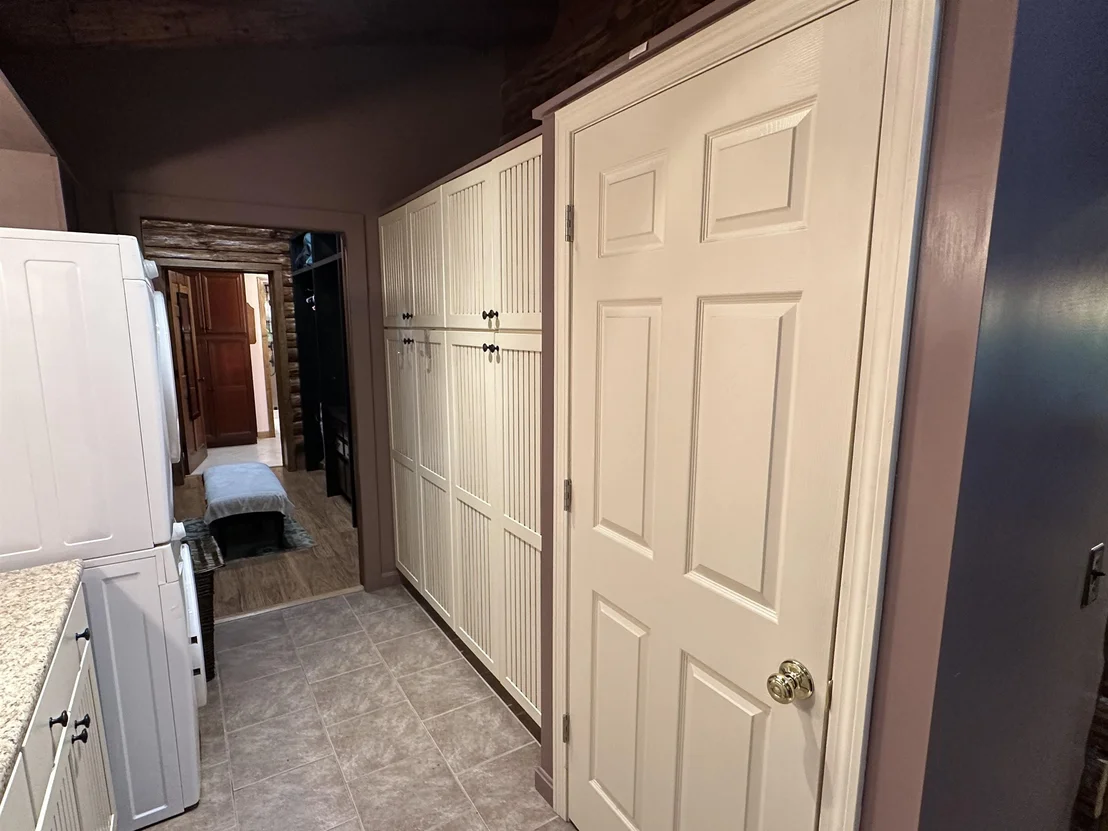 Photo of 220 Monadnock