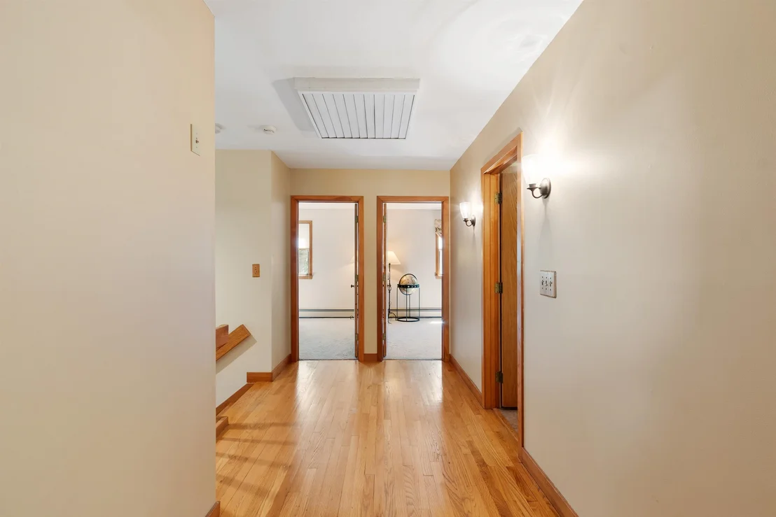 Photo of 6 Weston