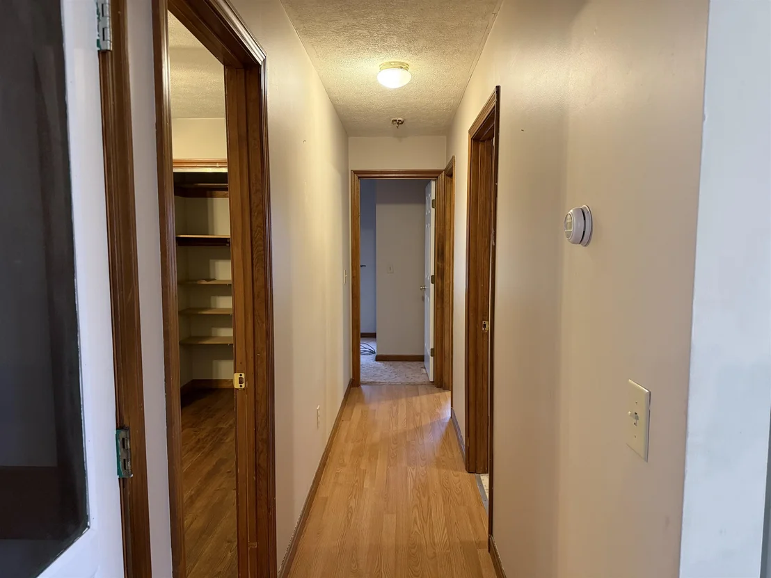 Photo of 2459 Highgate