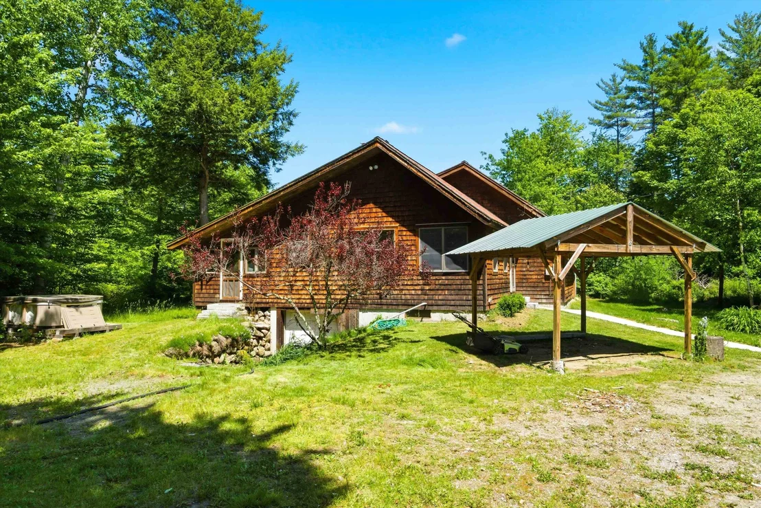 Photo of 15 Maple View