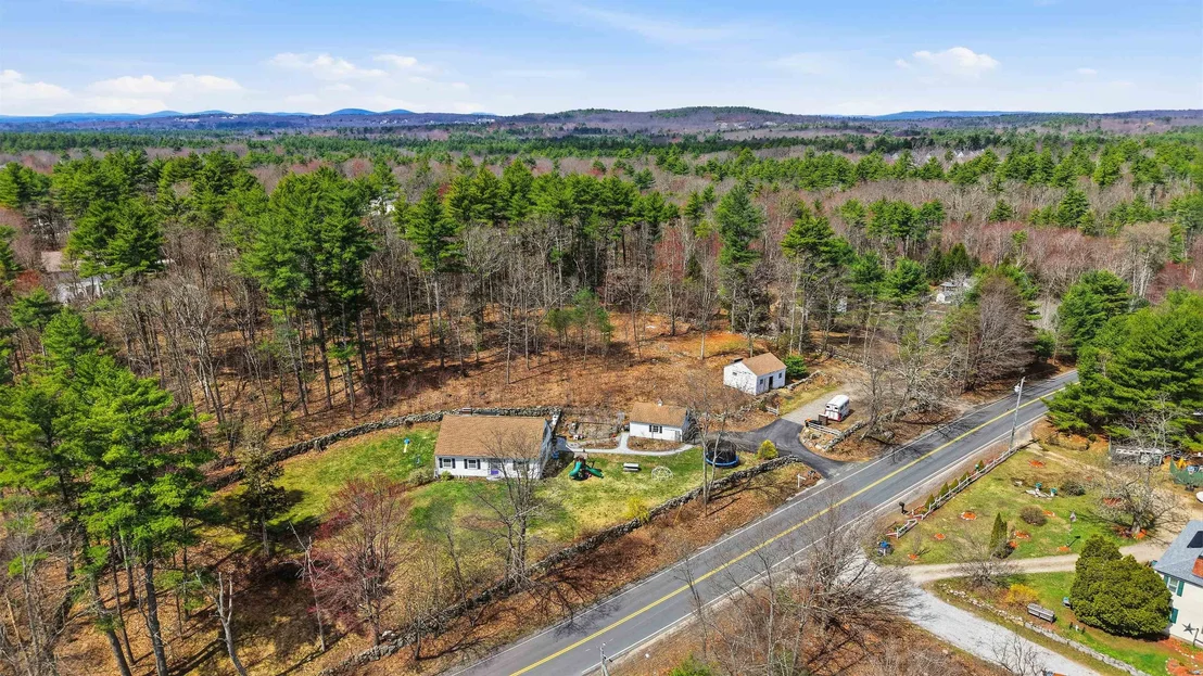 Photo of 209 Hooksett