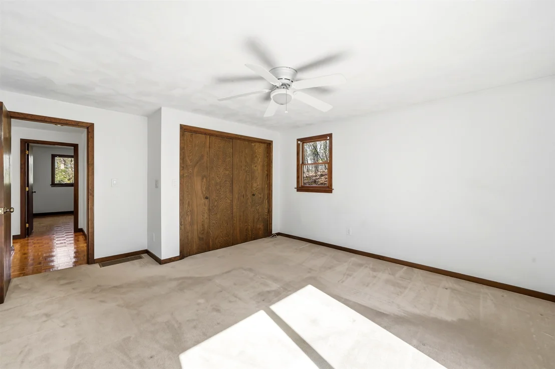 Photo of 88 Meetinghouse