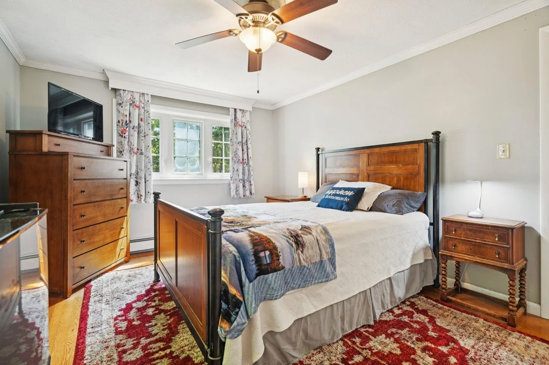 Photo of 15 Juniper