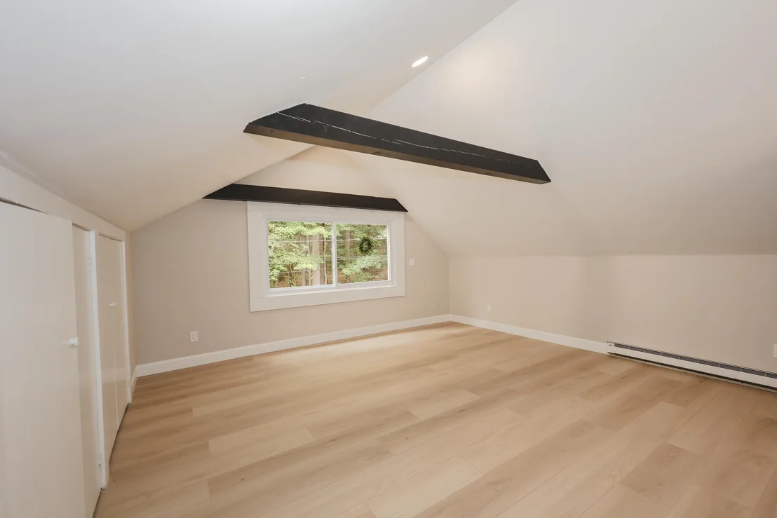 Photo of 112 Gilson