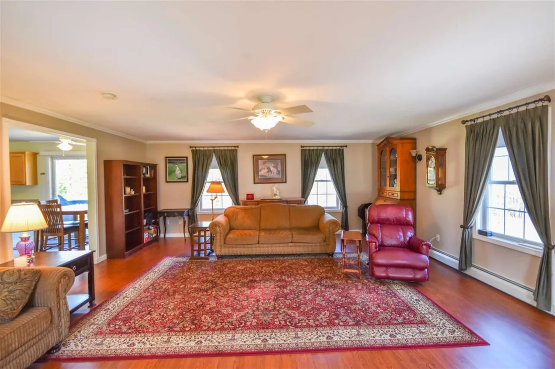 Photo of 56 Grandview