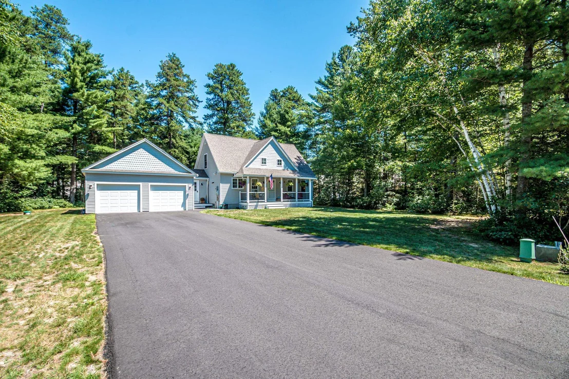 Photo of 86 Brookstone