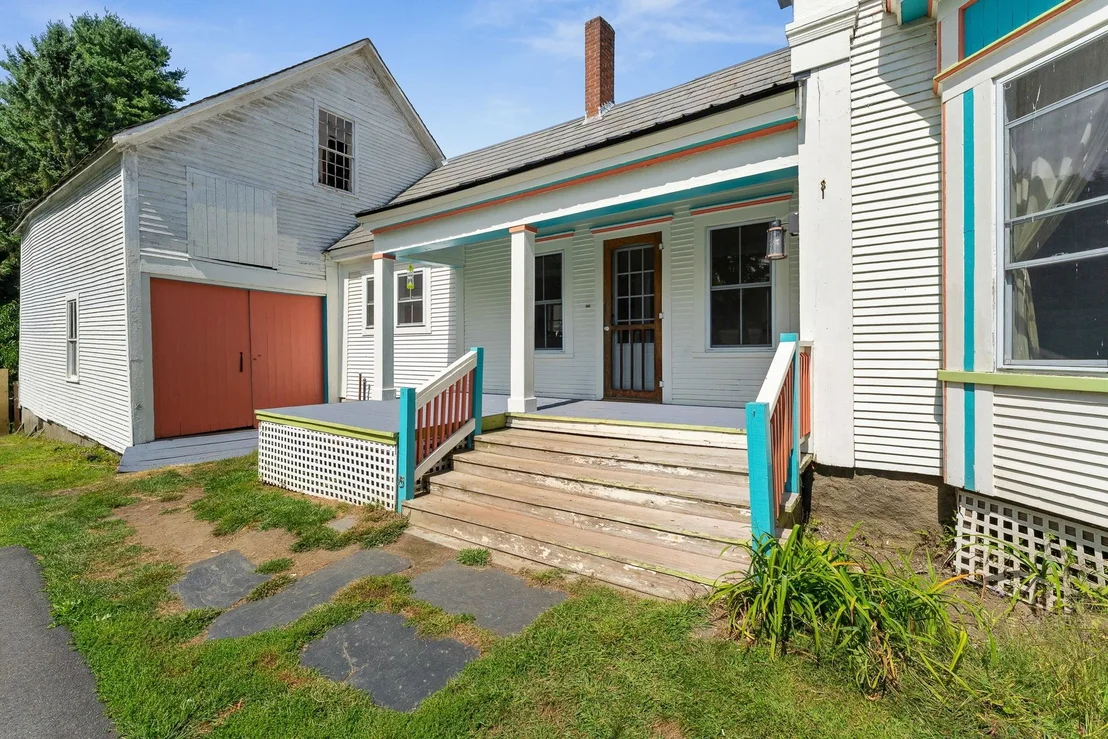 Photo of 276 Central
