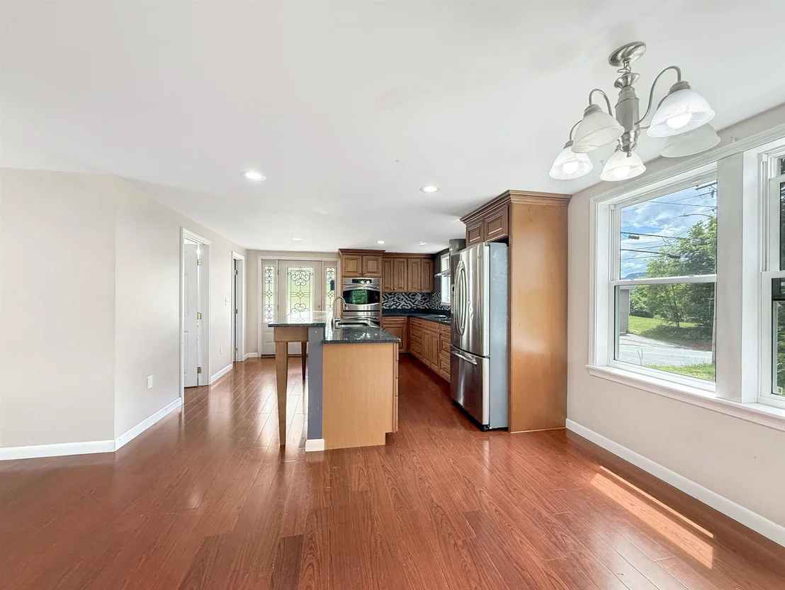 Photo of 465 Hillside