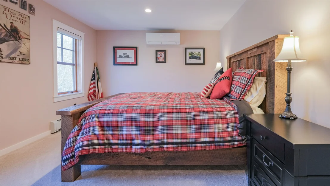 Photo of 42 Deerfield