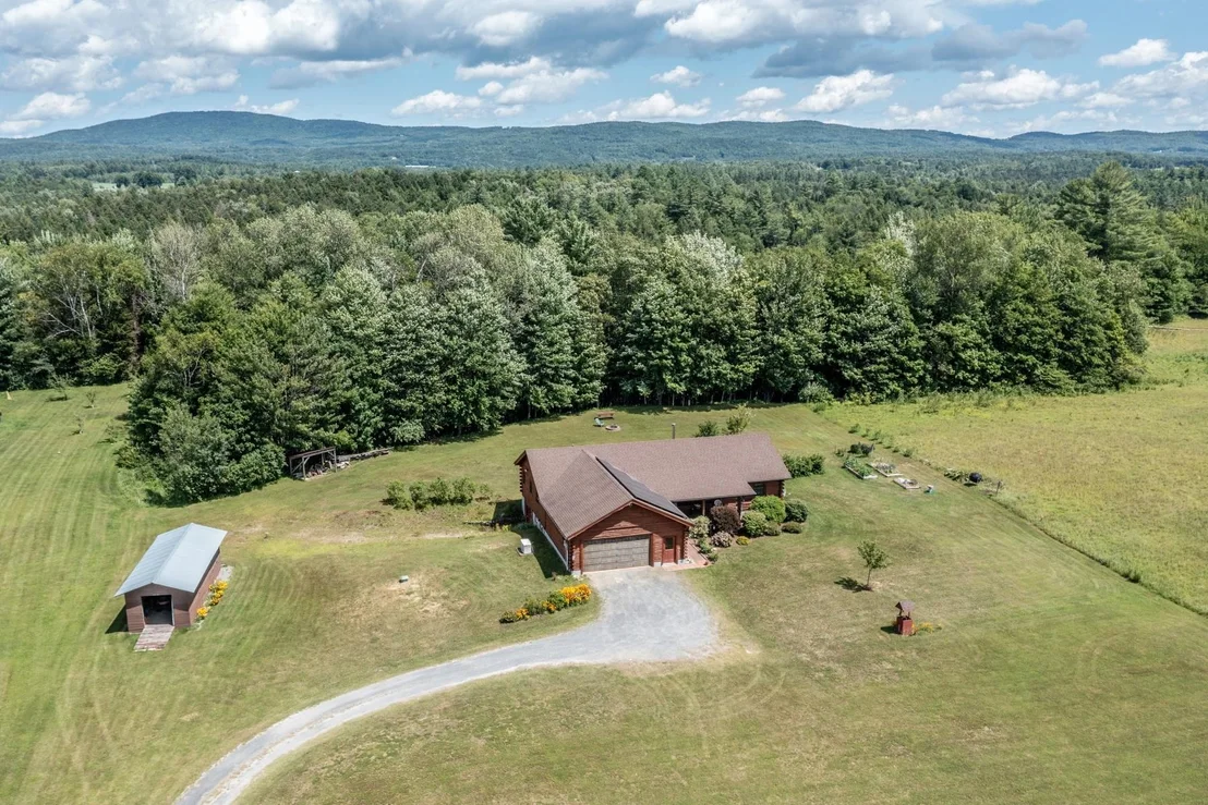 Photo of 611 Whitcomb Island