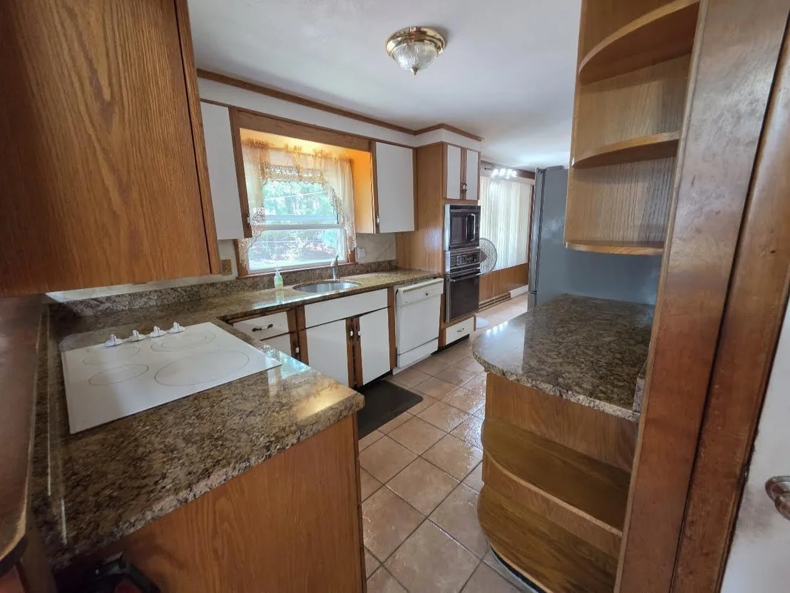 Photo of 15 Budron