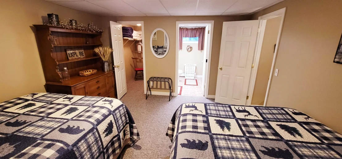 Photo of 794 Reed