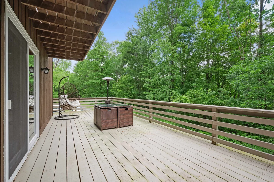 Photo of 153 Eagle Rock