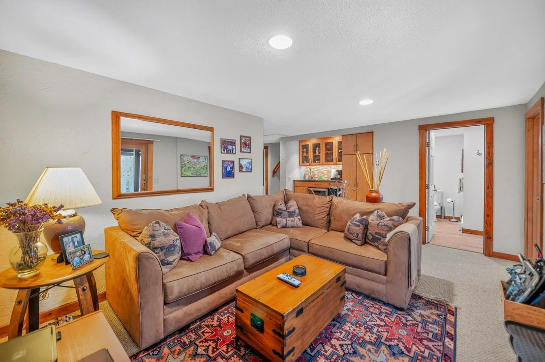 Photo of Unit 21 at 18D White Oaks
