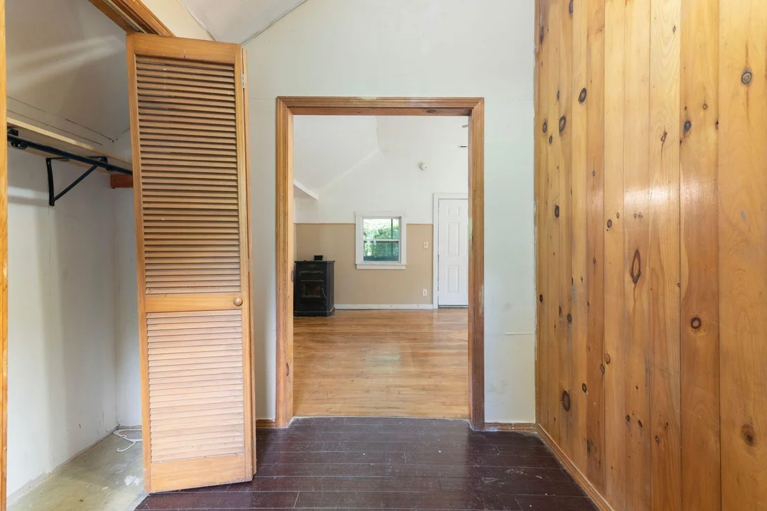 Photo of 46 Rumrill