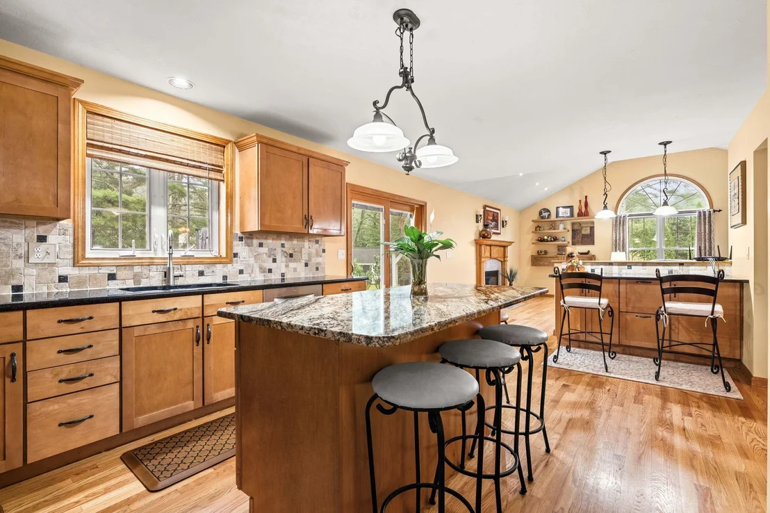 Photo of 52 Oak Hill