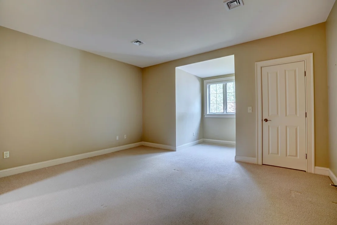 Photo of 13 Squier