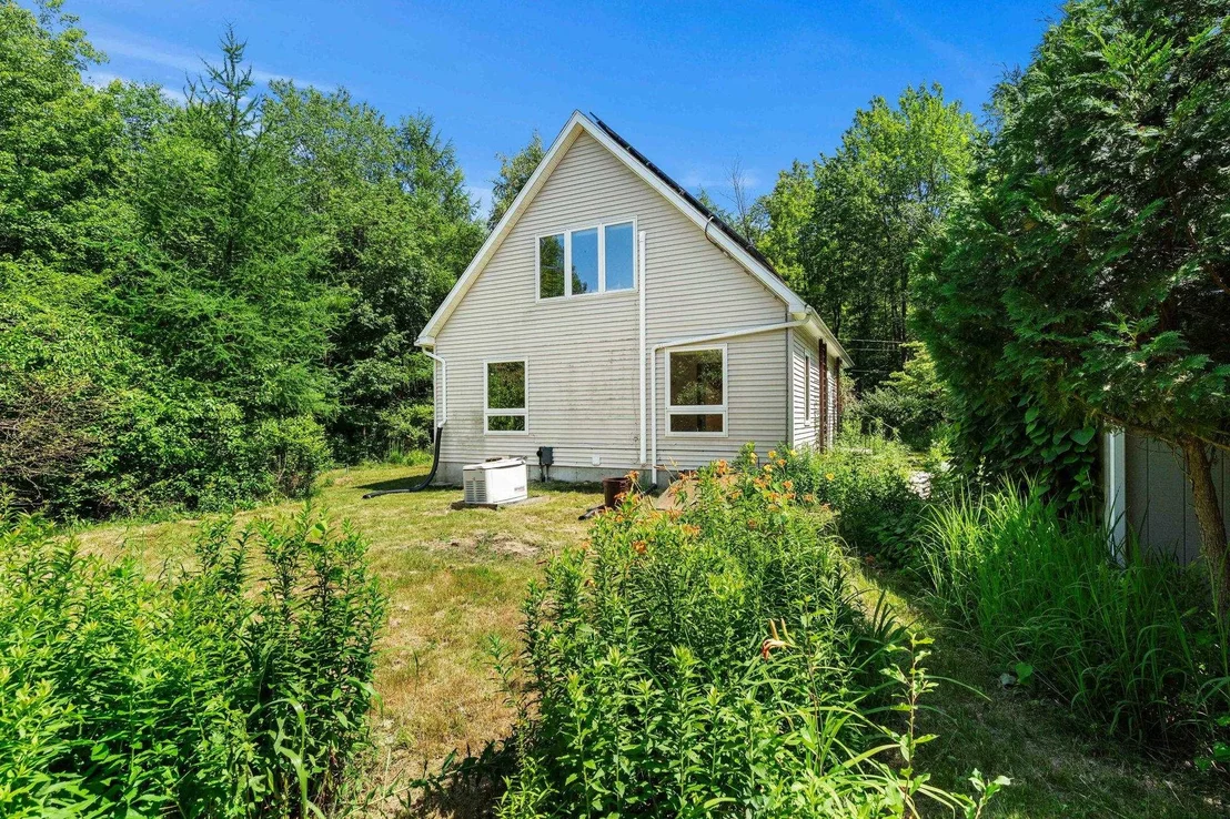 Photo of 33 Mountain View