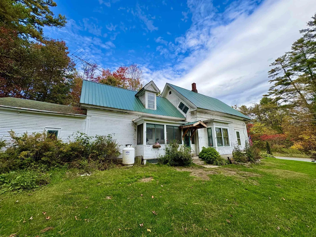 Photo of 1445 Maillett