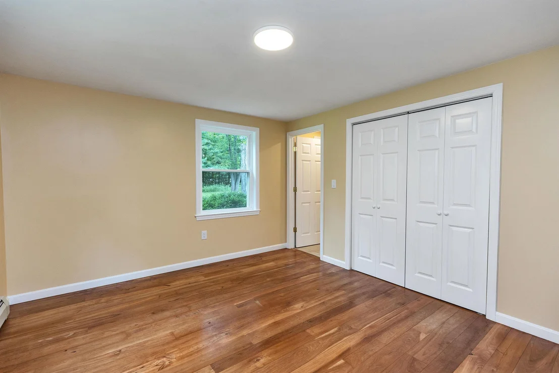 Photo of 489 Greenfield