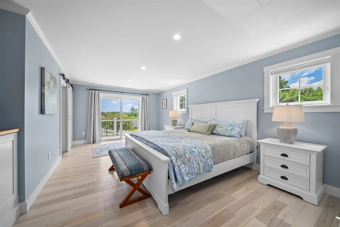 Photo of 232 Dover Point