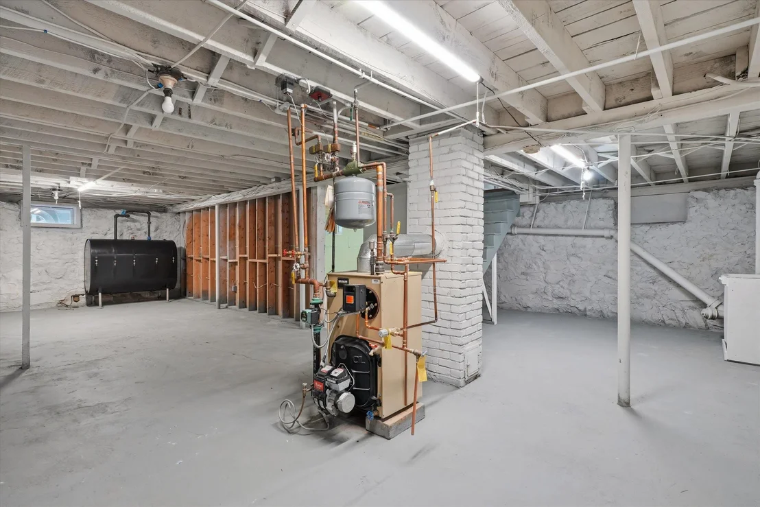 Photo of 293 Lawrence