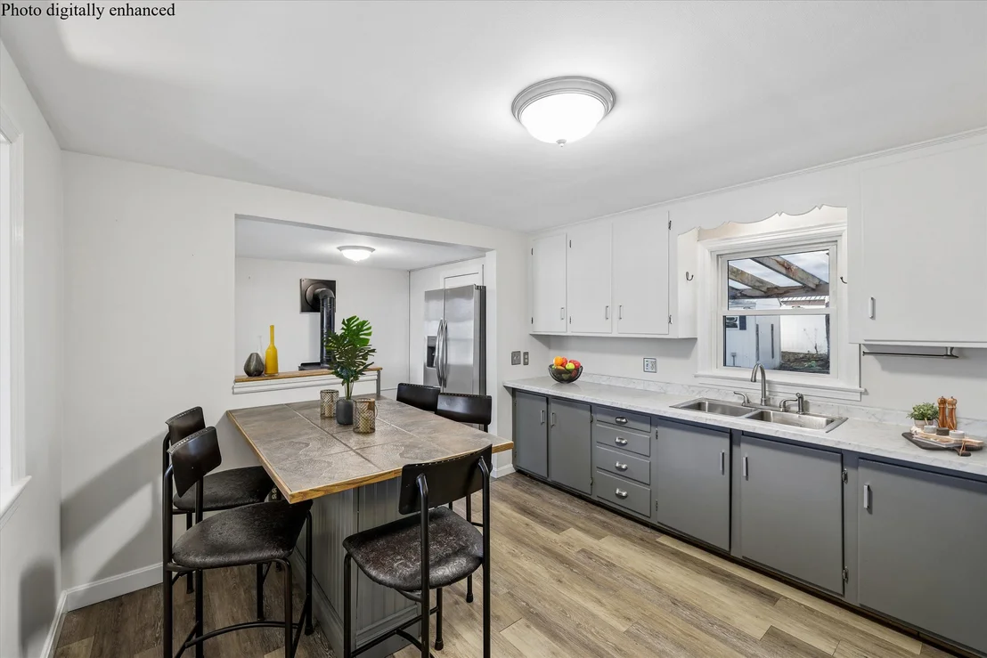 Photo of 232 Seames