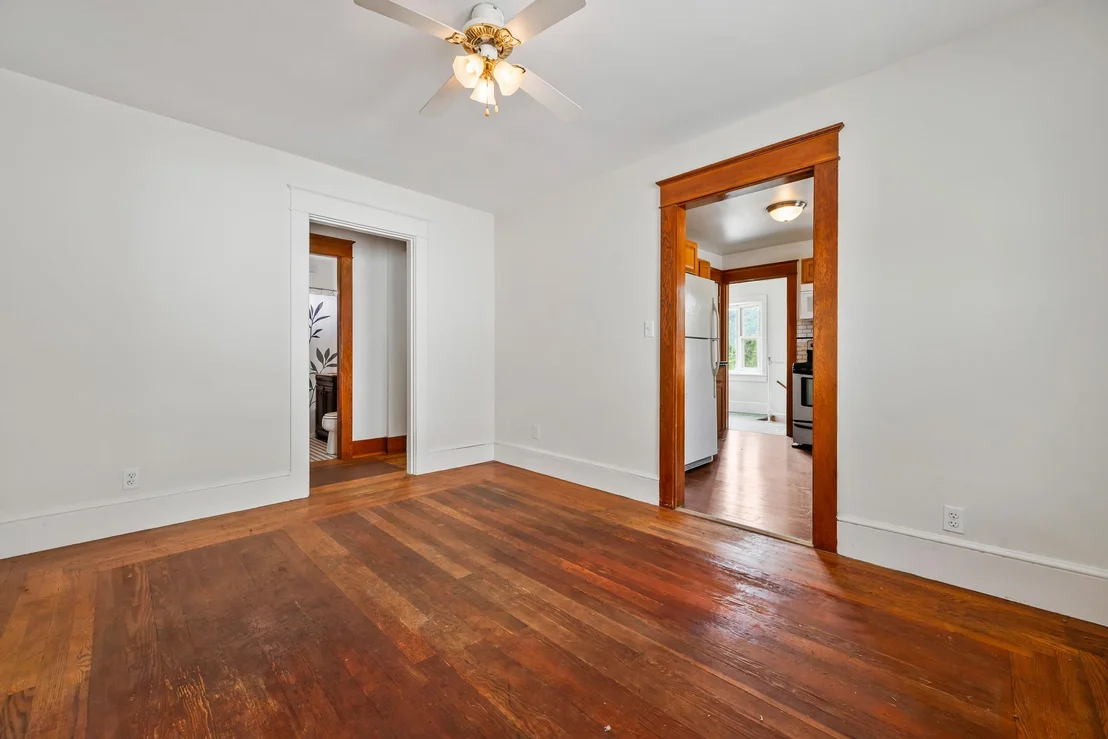 Photo of 419 Hillside