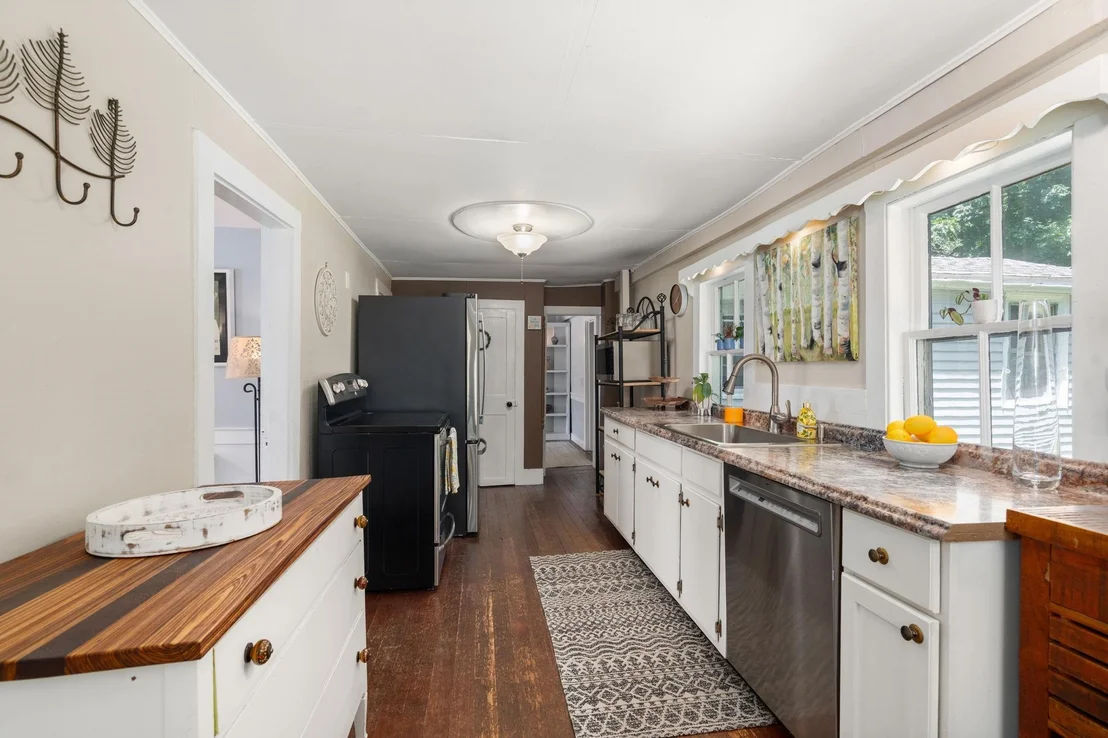 Photo of 167 Clark