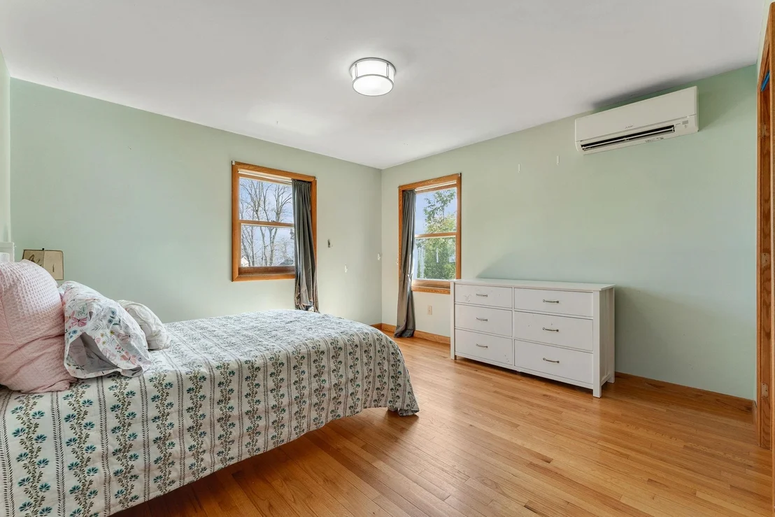 Photo of 185 Crescent Beach