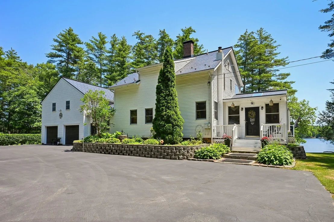 Photo of 76 Holts Point