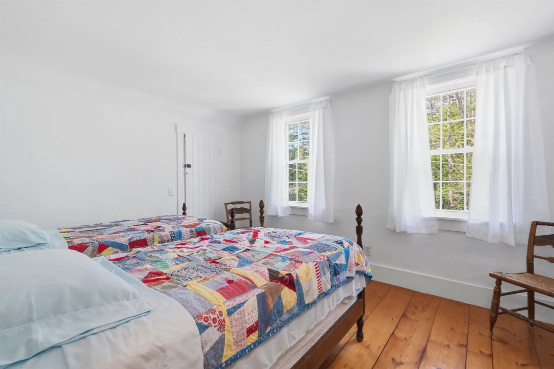 Photo of 55 Bible Hill