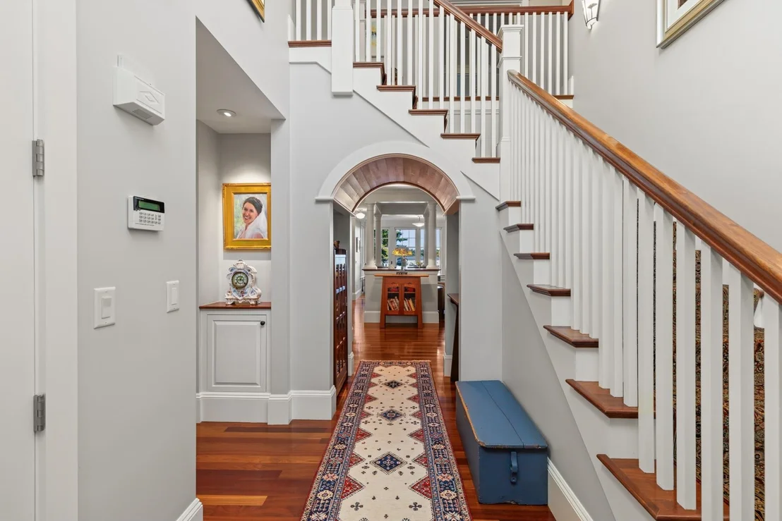 Photo of 24 WISTERIA