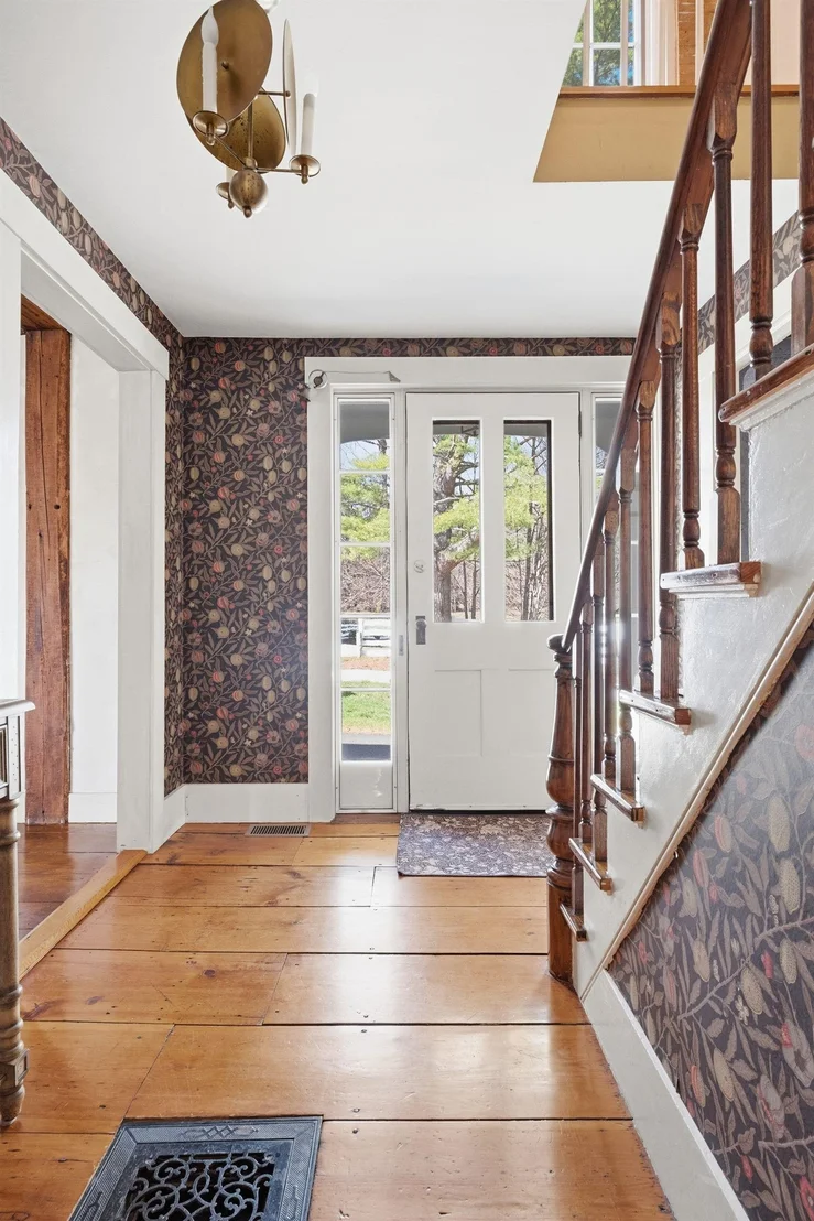 Photo of 183 Waterloo