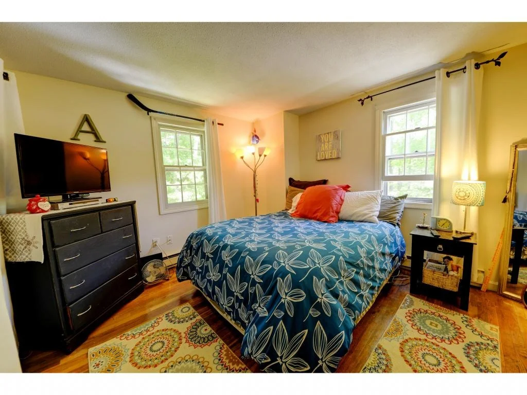 Photo of 11 Bartlett