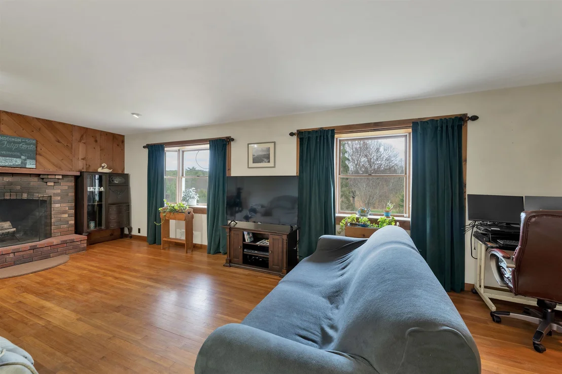 Photo of 44 Suncook Valley
