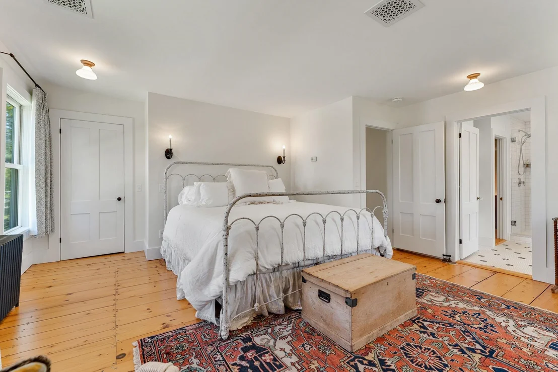 Photo of 1754 Brook