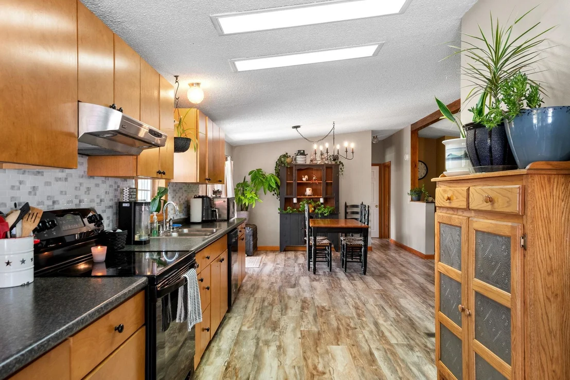 Photo of 351 Dickinson
