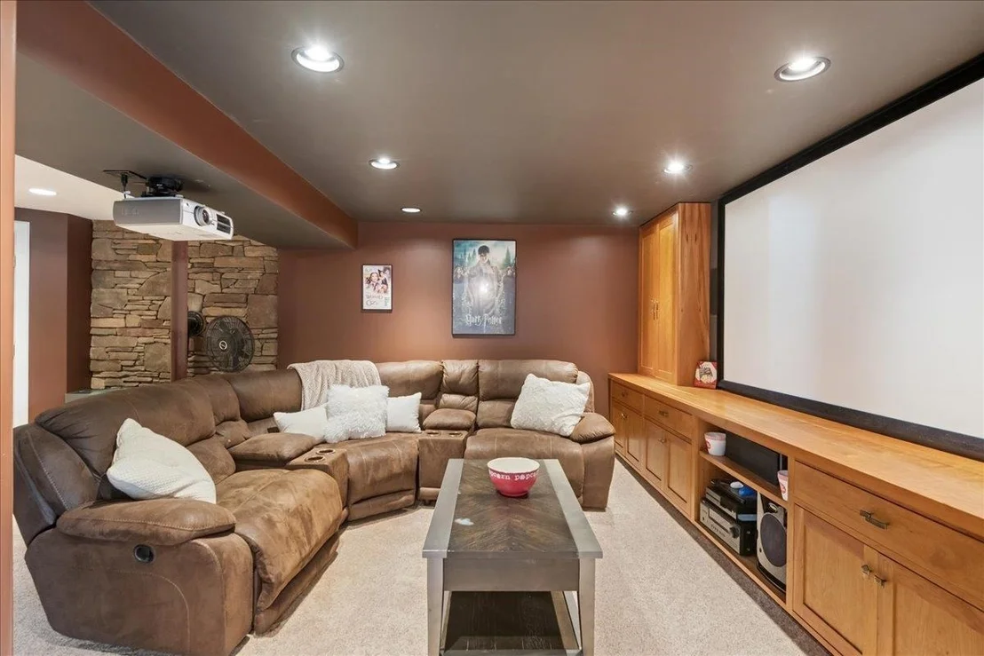 Photo of 381 Bennett