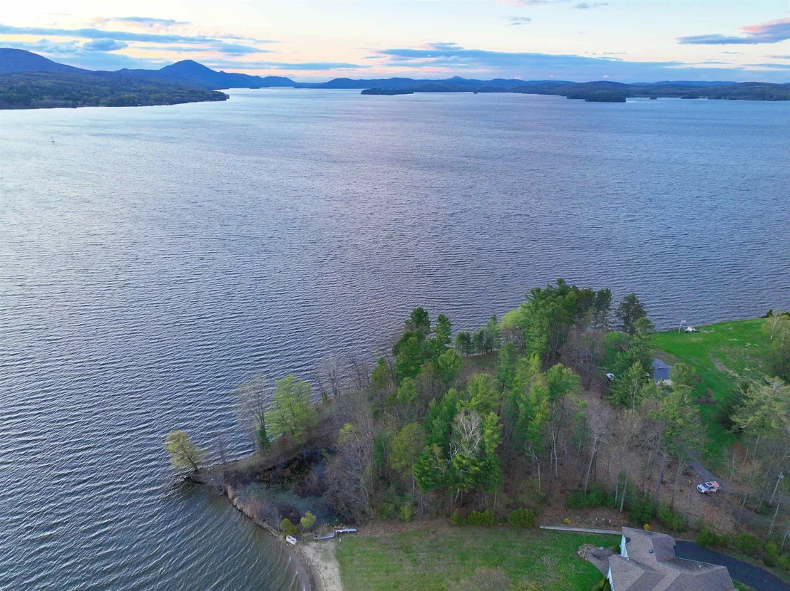 Photo of 1413 Bluff