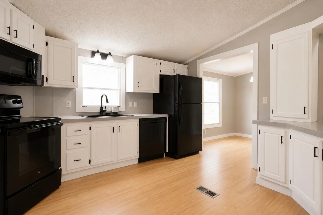 Photo of 7906 Main